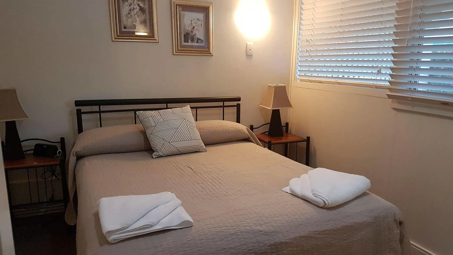 Lägenhetshotell Canberra Short Term And Holiday Accommodation